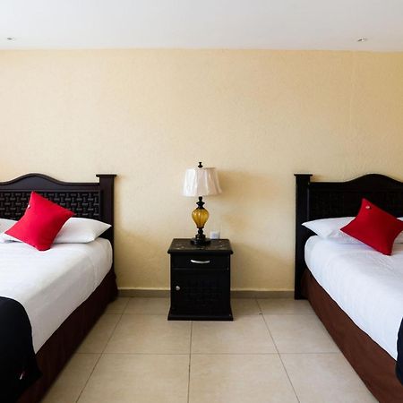 Capital O Hotel Los Caracoles, Acapulco Exterior photo