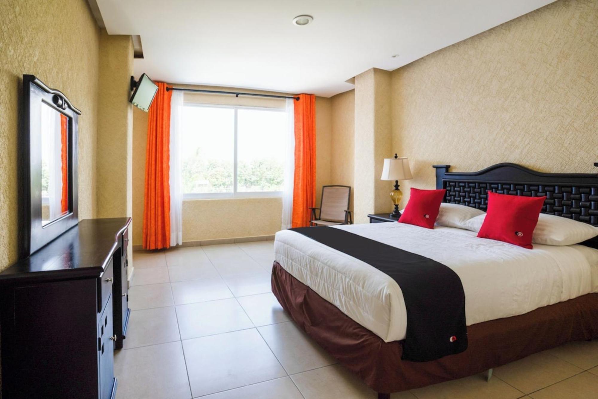 Capital O Hotel Los Caracoles, Acapulco Exterior photo