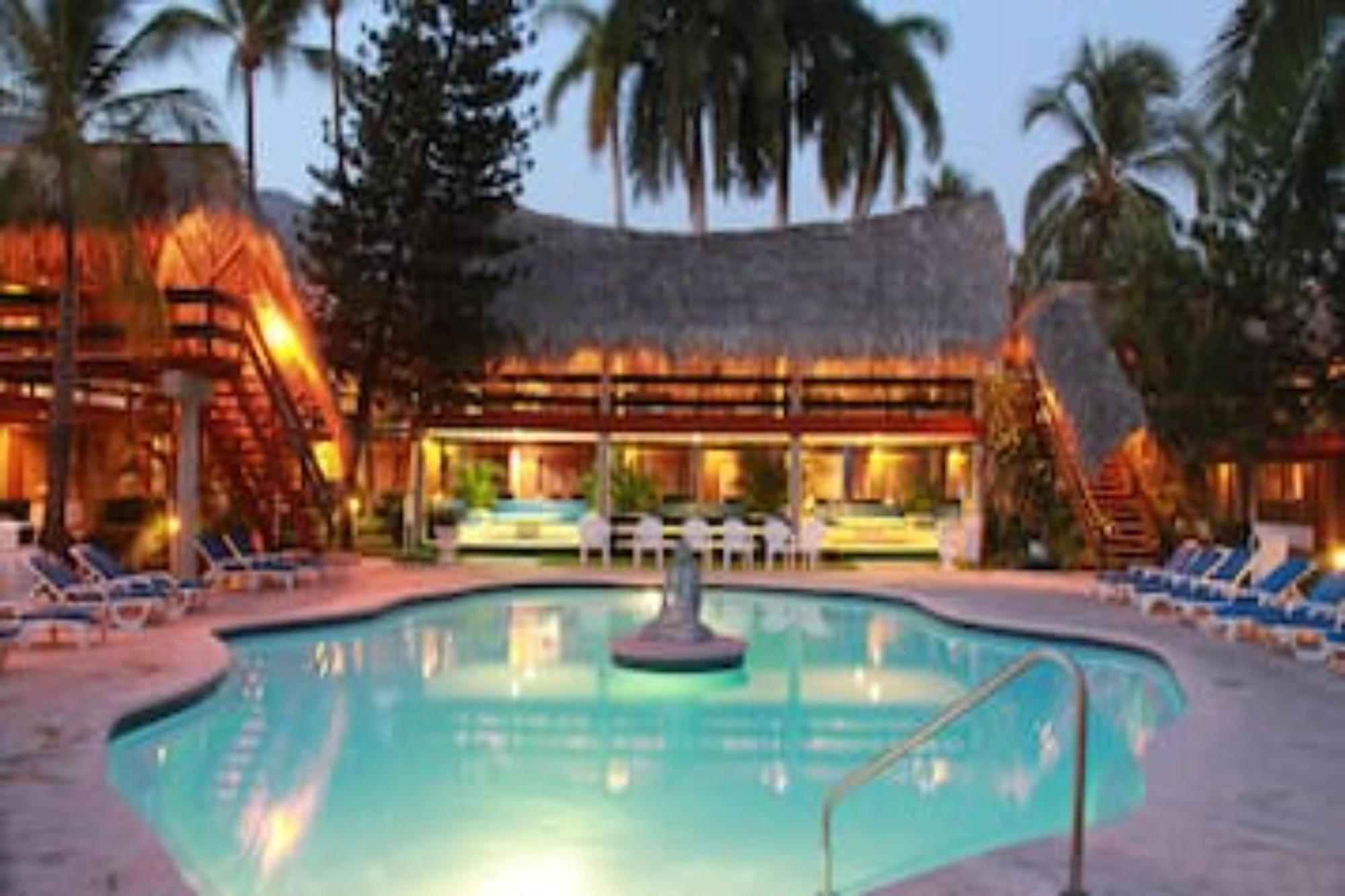 Capital O Hotel Los Caracoles, Acapulco Exterior photo